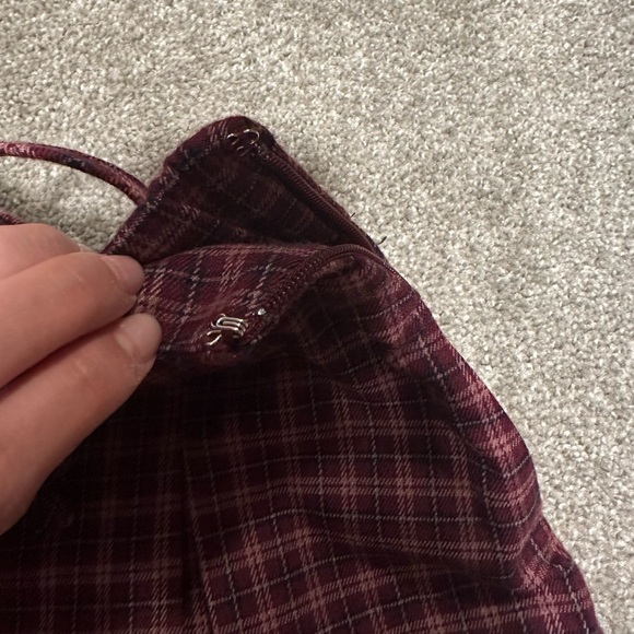 hollister red pleated skirt - Picture 4 of 6